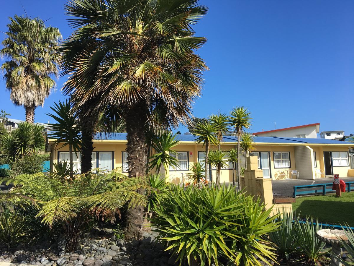 Raglan Palm Beach Motel Ngoại thất bức ảnh