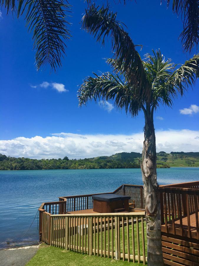 Raglan Palm Beach Motel Ngoại thất bức ảnh